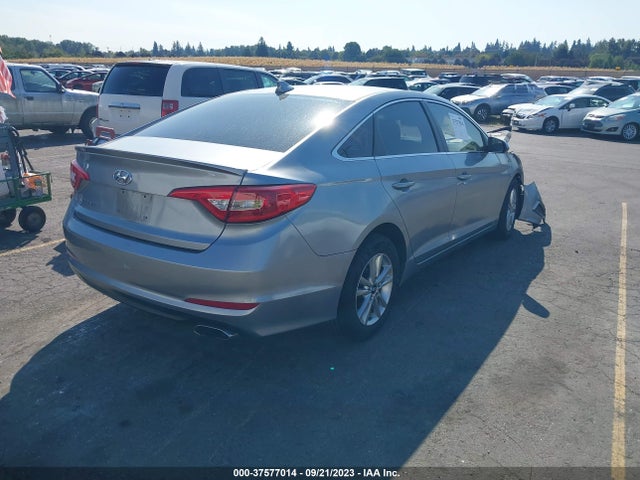 Hyundai SONATA SE 2017 5NPE24AF4HH481718 Image 4