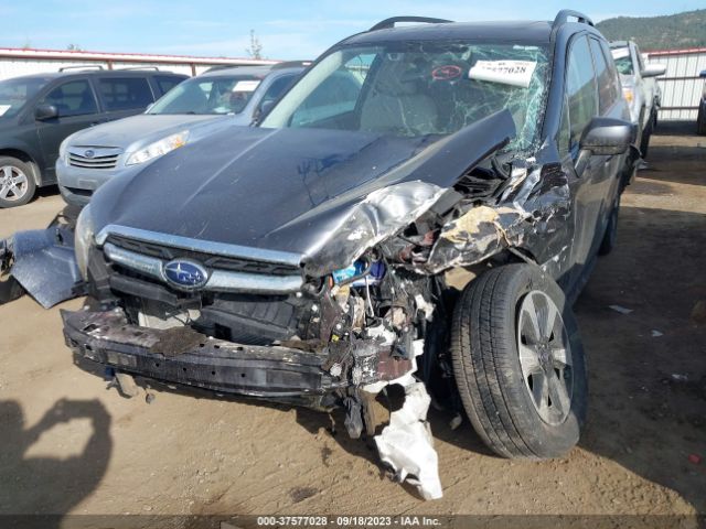 JF2SJAGC4JH582572 Subaru Forester Premium