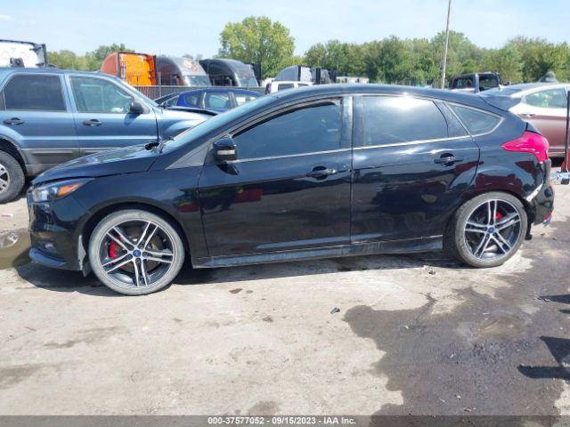 1FADP3L9XJL259867 Ford FOCUS ST
