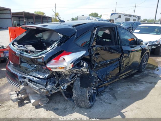 1FADP3L9XJL259867 Ford FOCUS ST