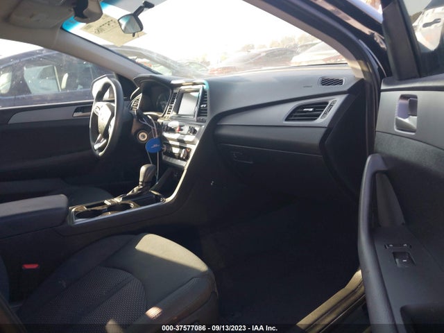 Hyundai SONATA SE 2019 5NPE24AFXKH813426 Image 5