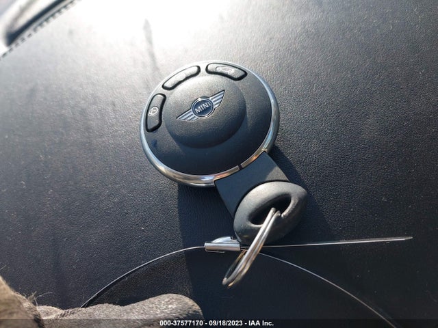 2012 MINI COOPER HARDTOP WMWSU3C5XCT253915 Photo 10