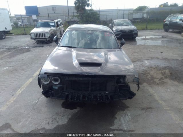 2C3CDZJG8NH260199 Dodge Challenger Gt