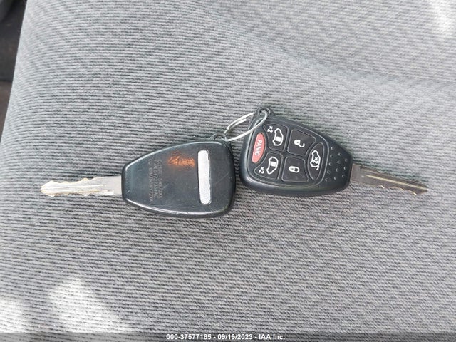 2005 CHRYSLER TOWN & COUNTRY TOURING VIN: 2C4GP54L55R292849
