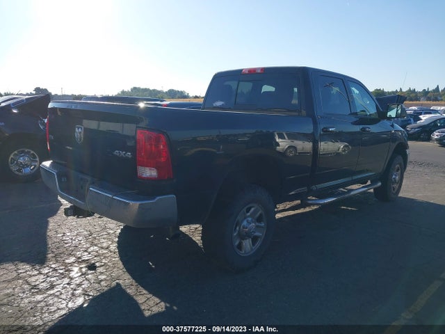 3C6TR5DT3HG624085 RAM 2500 Slt