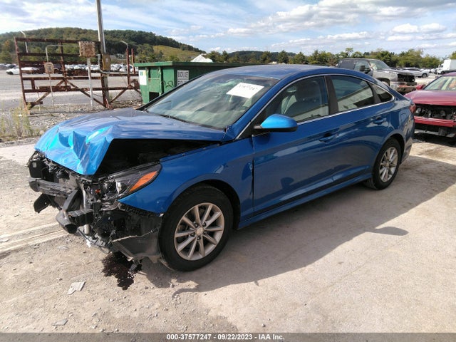Hyundai SONATA SE 2018 5NPE24AFXJH692394 Image 2
