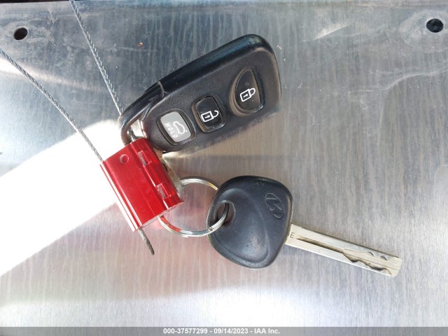 2014 HYUNDAI SONATA GLS VIN: 5NPEB4AC0EH934668