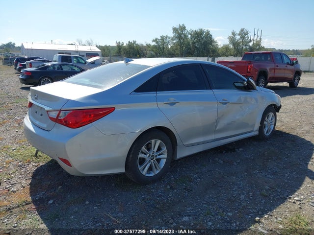 2014 HYUNDAI SONATA GLS VIN: 5NPEB4AC0EH934668