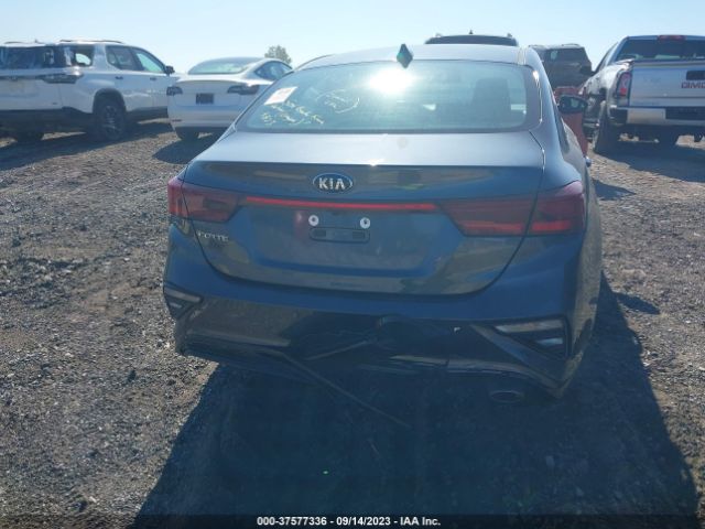 3KPF24AD5ME329965 KIA Forte Lxs