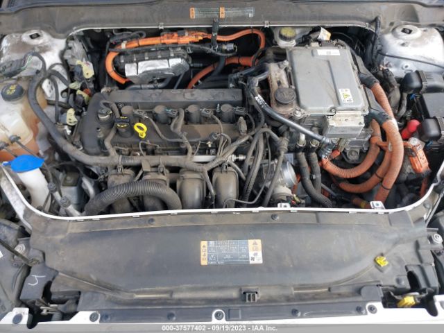 3FA6P0SU3GR320953 Ford Fusion Energi Titanium