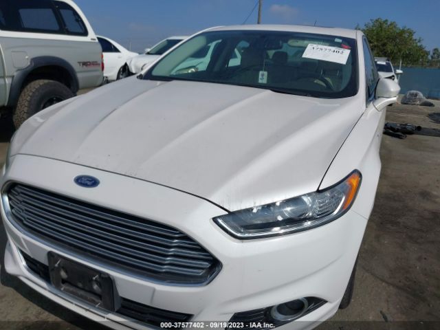 3FA6P0SU3GR320953 Ford Fusion Energi Titanium