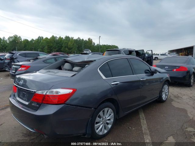 1HGCR3F91EA028693 Honda Accord Sedan Touring