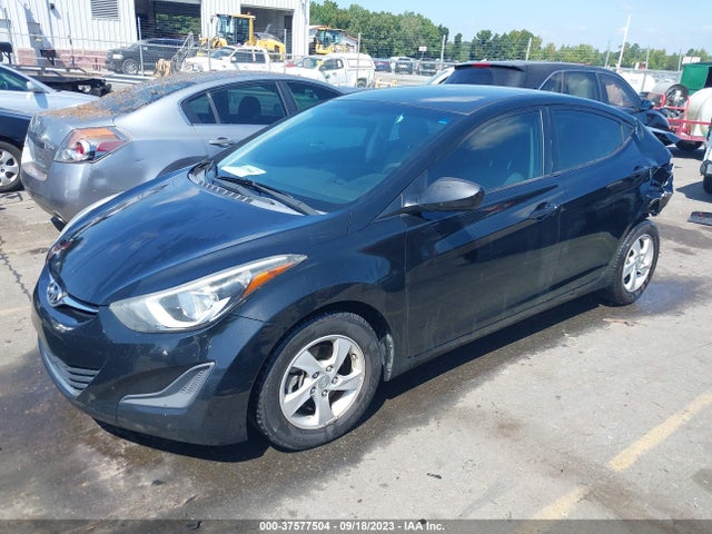 Hyundai ELANTRA SE 2015 5NPDH4AE3FH567519 Image 2