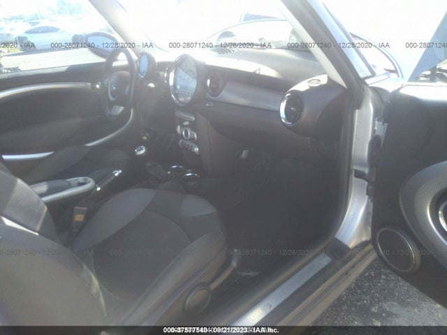 2007 MINI COOPER HARDTOP WMWMF73527TL86457 Photo 4