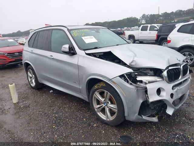 2018 5UXKR0C57J0X92833 main image