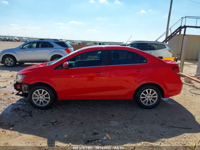 Chevrolet SONIC LT 2017 1G1JD5SH1H4136675 Image 14