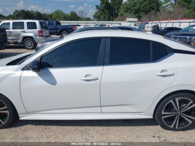 3N1AB8DV4NY321476 Nissan SENTRA SR