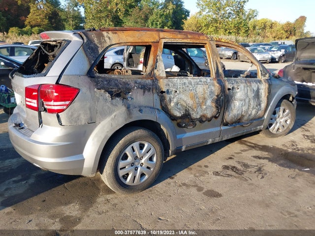 Dodge JOURNEY SE 2017 3C4PDCABXHT638713 Image 4