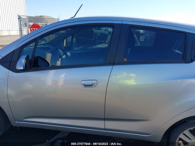 Chevrolet Spark Lt 2015 KL8CD6S99FC742087 Image 14