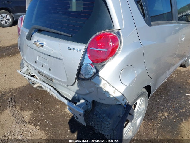 Chevrolet Spark Lt 2015 KL8CD6S99FC742087 Image 6