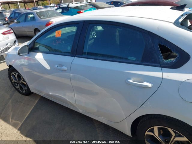 3KPF24AD3ME315403 KIA Forte Lxs