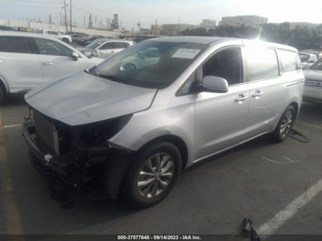 KNDMB5C15L6654717 KIA SEDONA LX