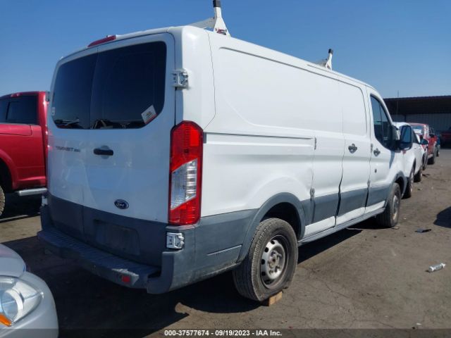 1FTNR1ZM3FKA85890 Ford TRANSIT CARGO VAN