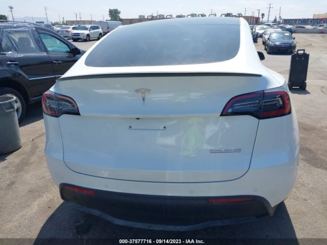 7SAYGDEF8NF543157 Tesla Model Y Performance