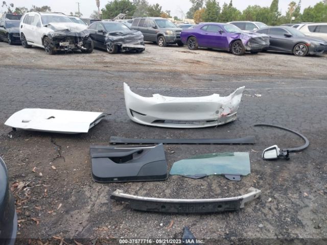 7SAYGDEF8NF543157 Tesla Model Y Performance