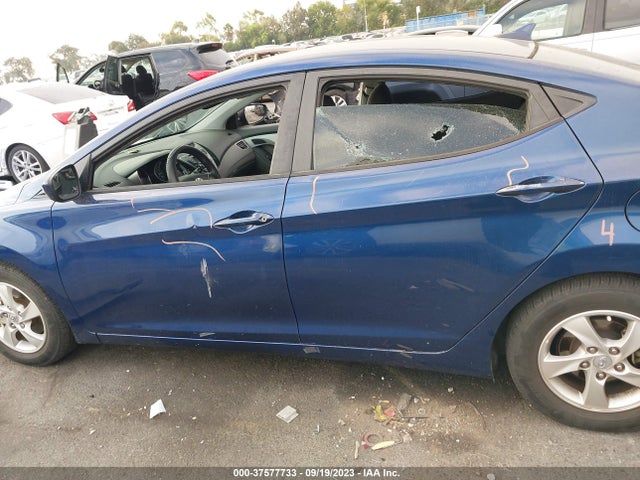 2015 HYUNDAI ELANTRA SE VIN: 5NPDH4AE3FH645667