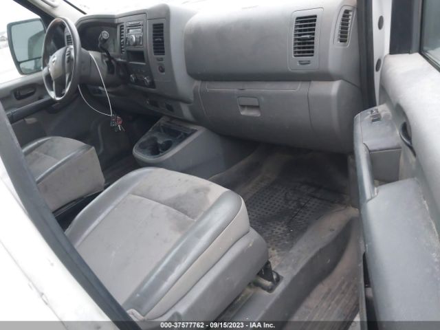 1N6BF0KM2GN815141 Nissan Nv Sv