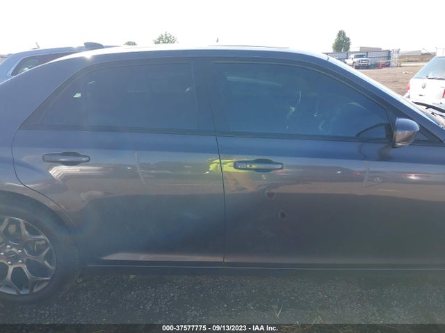 Chrysler 300 300s 2018 2C3CCAGG8JH300125 Image 13