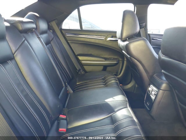 Chrysler 300 300s 2018 2C3CCAGG8JH300125 Image 8
