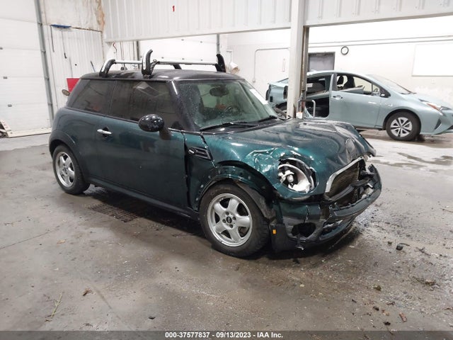 2010 MINI COOPER HARDTOP WMWMF3C50ATZ62062
