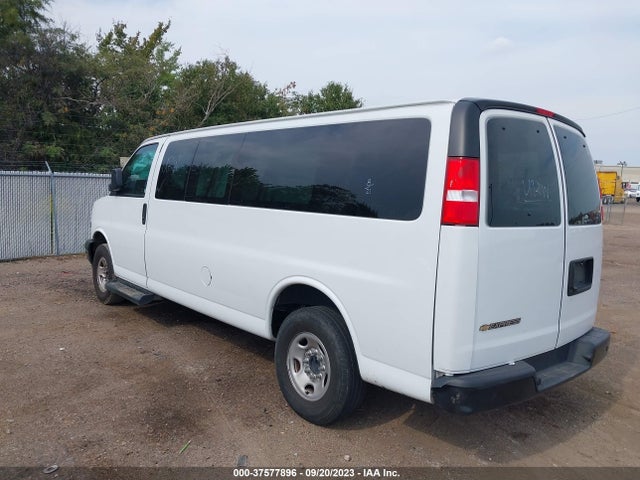 Chevrolet Express Passenger Ls 2022 1GAZGNF79N1256331 Image 3