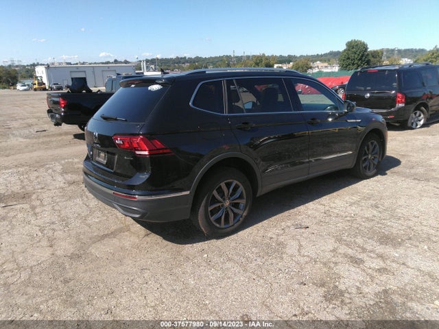 3VV2B7AXXNM105741 Volkswagen TIGUAN SE