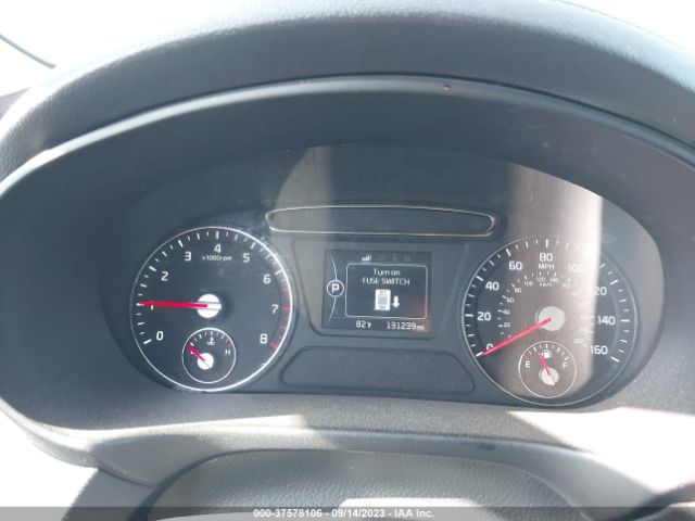 5XYPG4A38HG302958 KIA SORENTO L