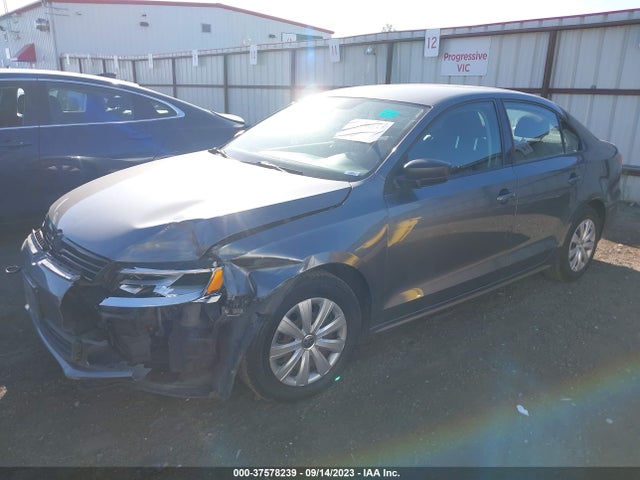 3VW2K7AJ9EM256349 Volkswagen Jetta Sedan S