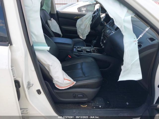 5N1AR2MM2EC688474 Nissan Pathfinder Platinum