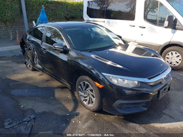 Honda CIVIC EX 2017 2HGFC2F73HH541215 zdjęcie główne