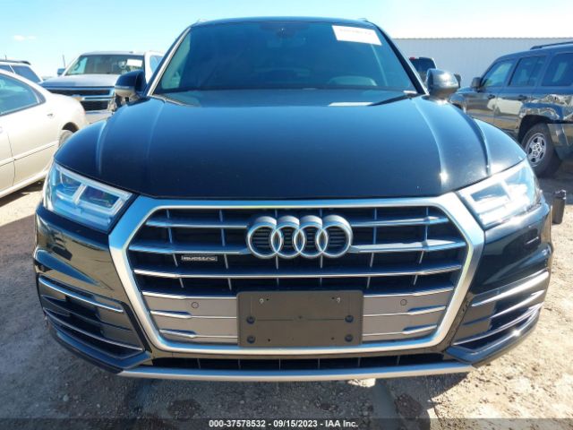 WA1BNAFYXK2065601 Audi Q5 Premium Plus
