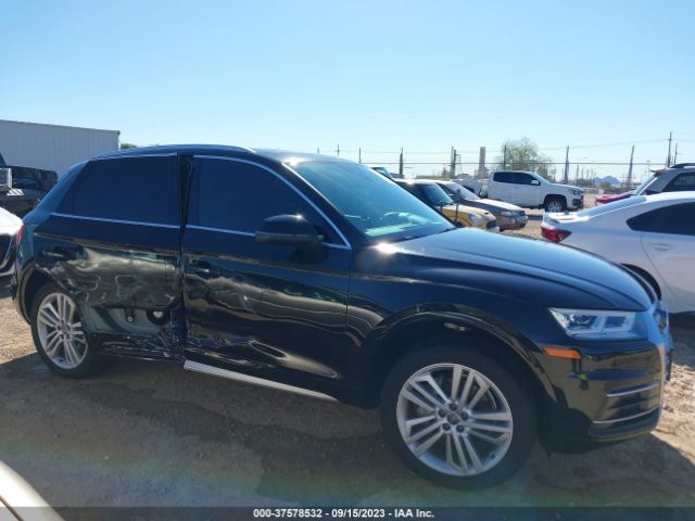 WA1BNAFYXK2065601 Audi Q5 Premium Plus