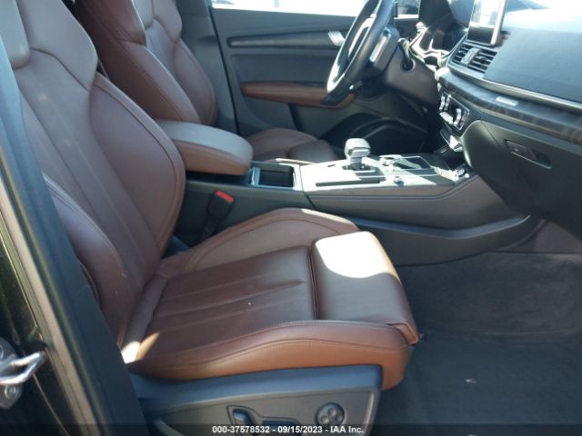 WA1BNAFYXK2065601 Audi Q5 Premium Plus