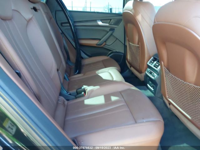 WA1BNAFYXK2065601 Audi Q5 Premium Plus