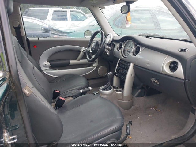 2004 MINI COOPER HARDTOP WMWRC33404TJ61917 Photo 4