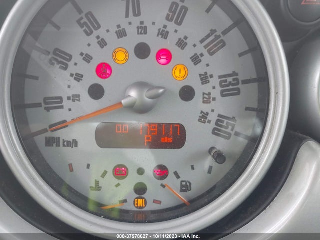 2004 MINI COOPER HARDTOP WMWRC33404TJ61917 Photo 6