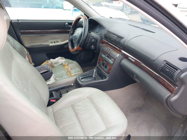 1996 AUDI A4 QUATTRO VIN: WAUEA88D6TA259080