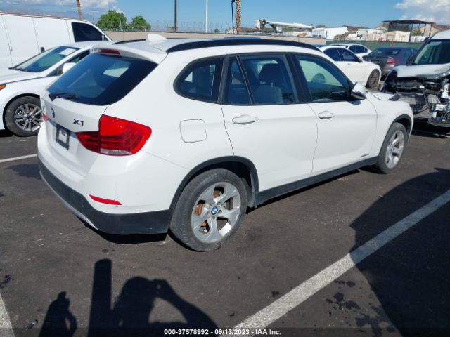 WBAVM1C5XFV318465 BMW X1 Sdrive28i
