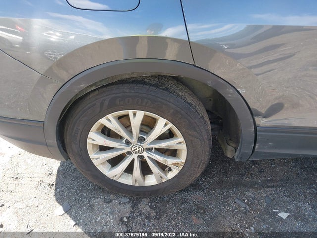 2020 VOLKSWAGEN TIGUAN 2.0T S VIN: 3VV0B7AX1LM125803