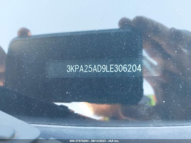 3KPA25AD9LE306204 KIA Rio 5-door S